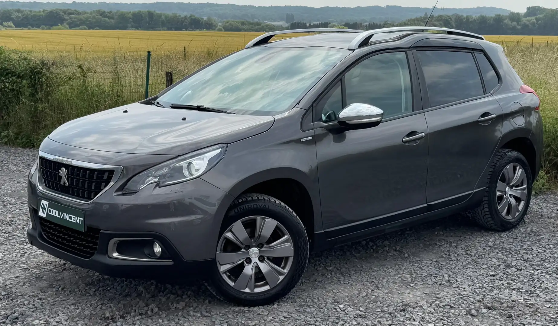 Peugeot 2008 Style - Bluetooth - Airco - GPS Gris - 1