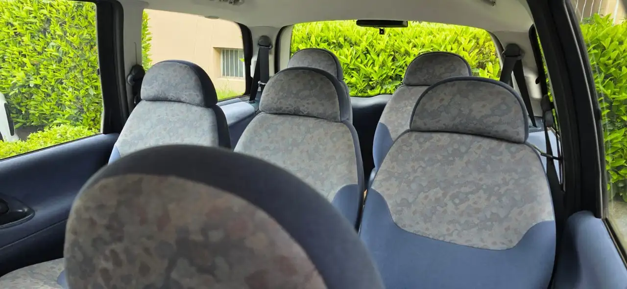 Ford Galaxy 2.0i (Ghia), foto 6