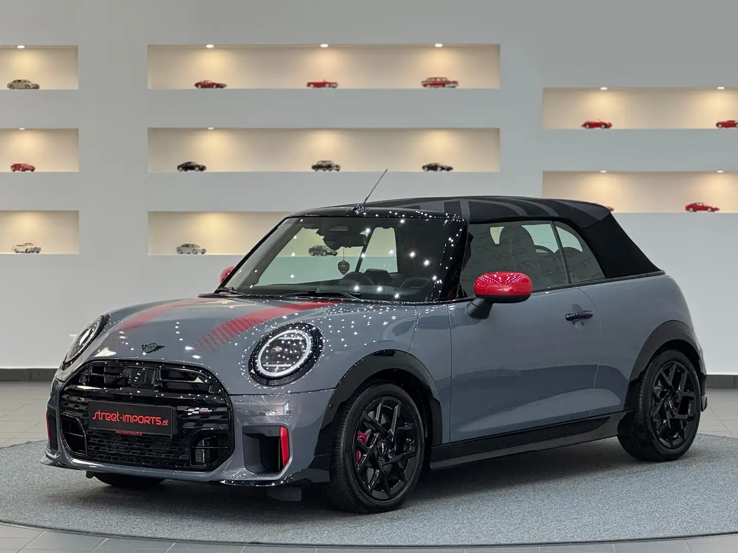 MINI John Cooper Works Cabrio John Cooper Works John Cooper Works Trim VOLLVOLL Grau - 1