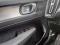 Volvo XC40 D3 Momentum AWD Geartronic Schwarz - thumbnail 14
