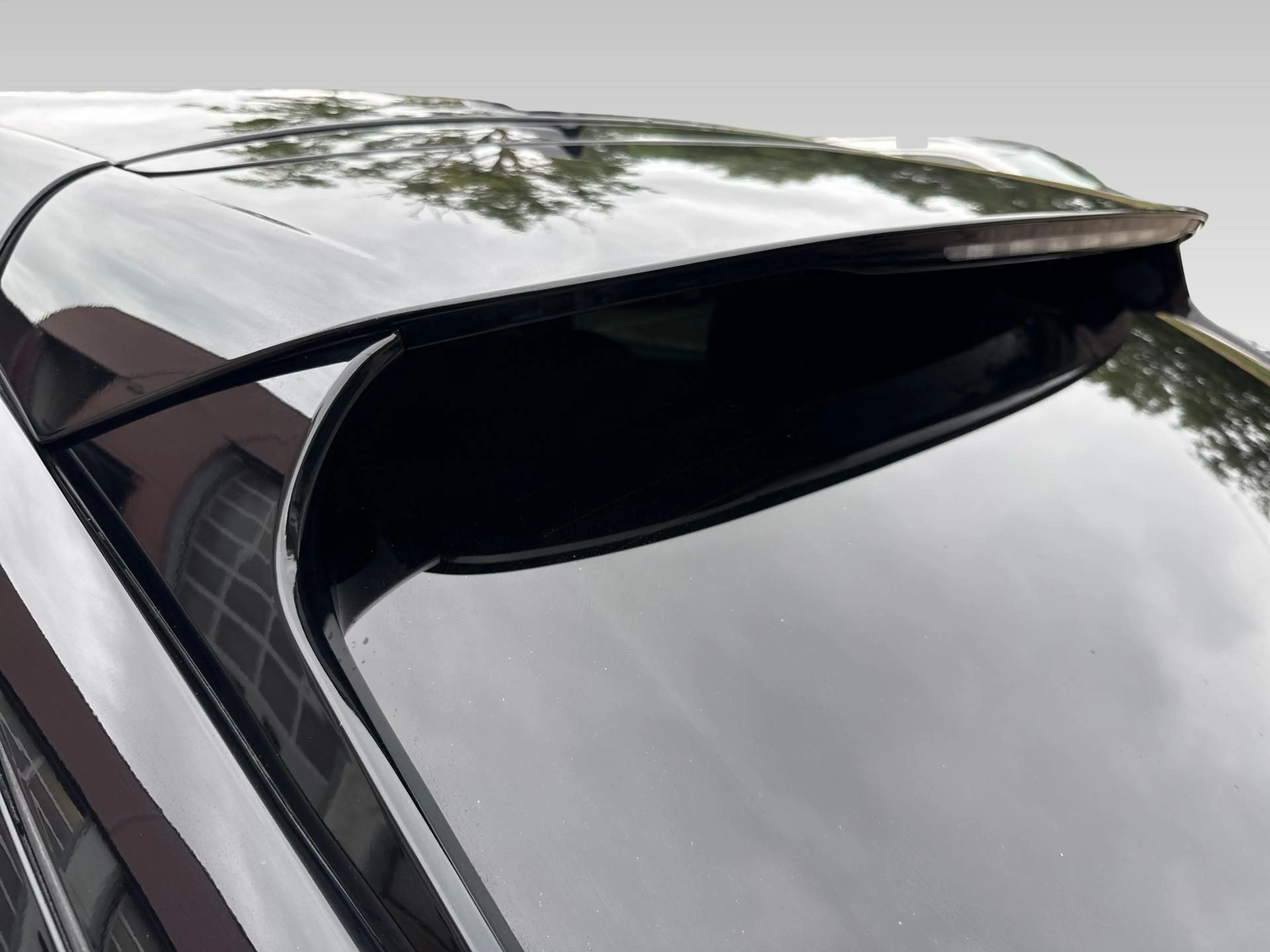 Ford Mustang Mach-E RWD 75 kWh — photo 9