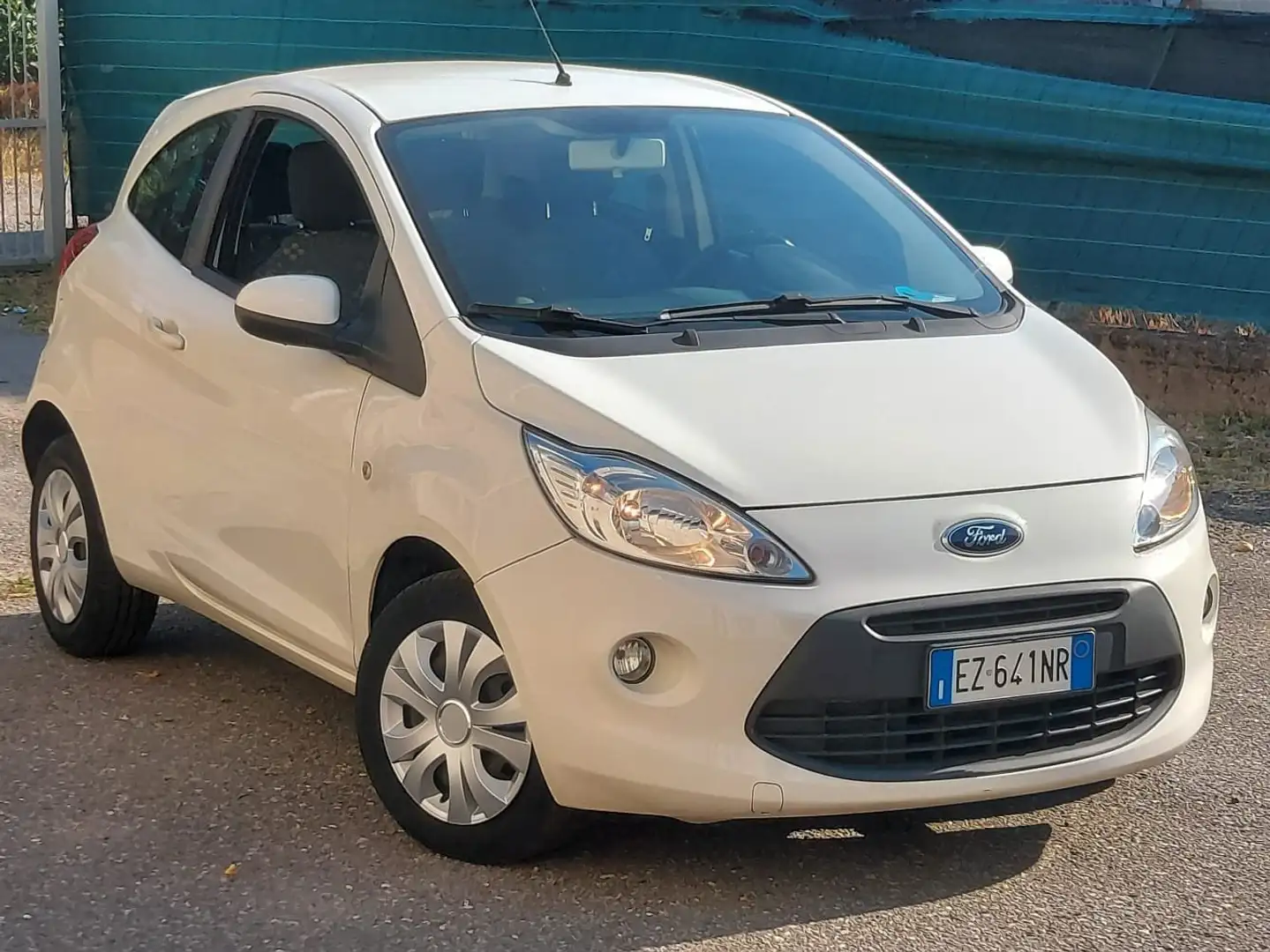 Ford Ka/Ka+ 1.2 + 67cv Gpl OK Neopatentati Blanc - 1