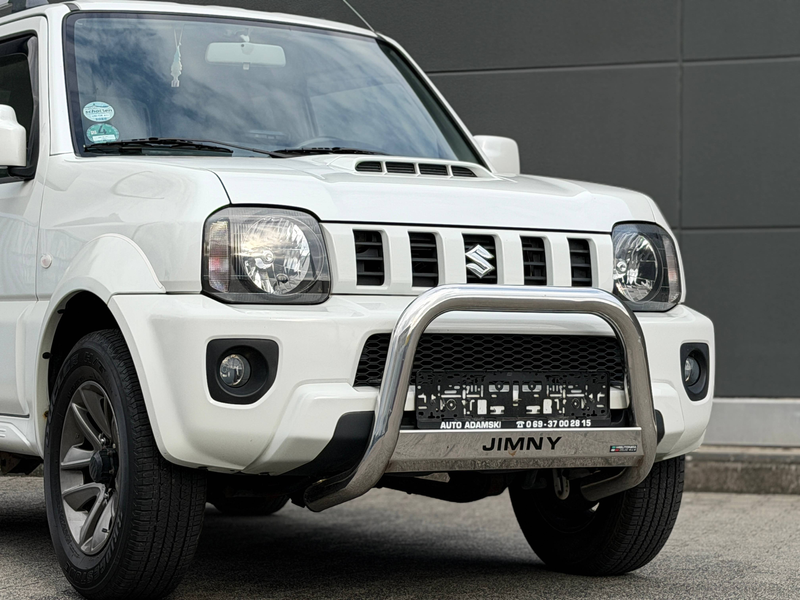 Suzuki Jimny Jimny Style Ranger 4x4 AHK Leder Sitzheizung Unfallfrei Top Zustand — photo 8