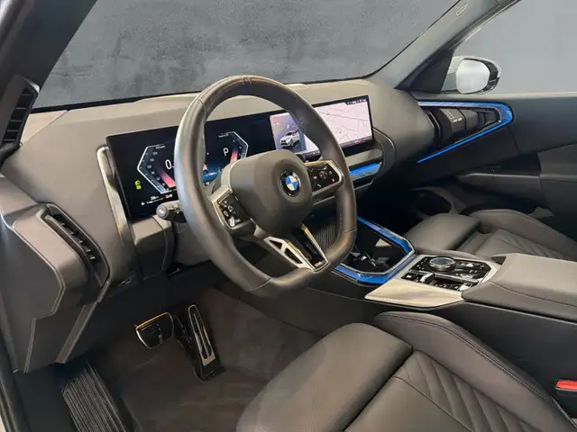BMW X3 view 9