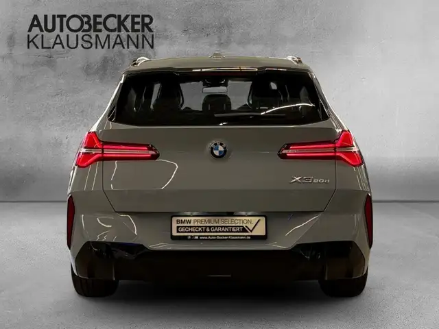 BMW X3 view 6