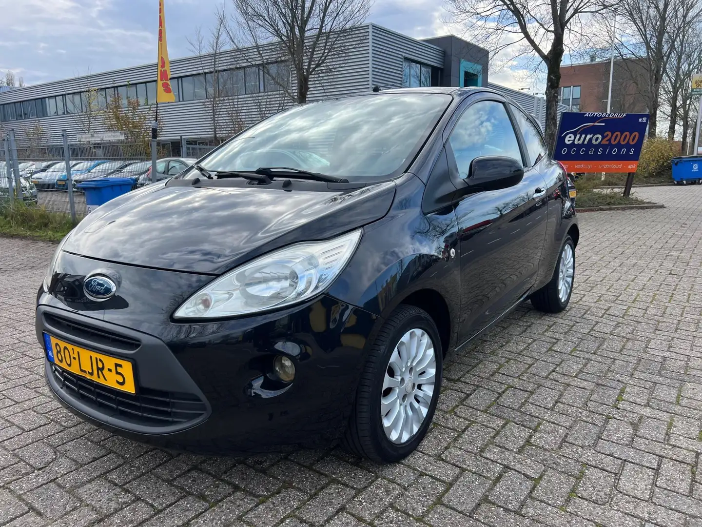 Ford Ka/Ka+ 1.2 Titanium X - LMV - AIRCO - AUX - ELEKTR RAMEN Zwart - 1