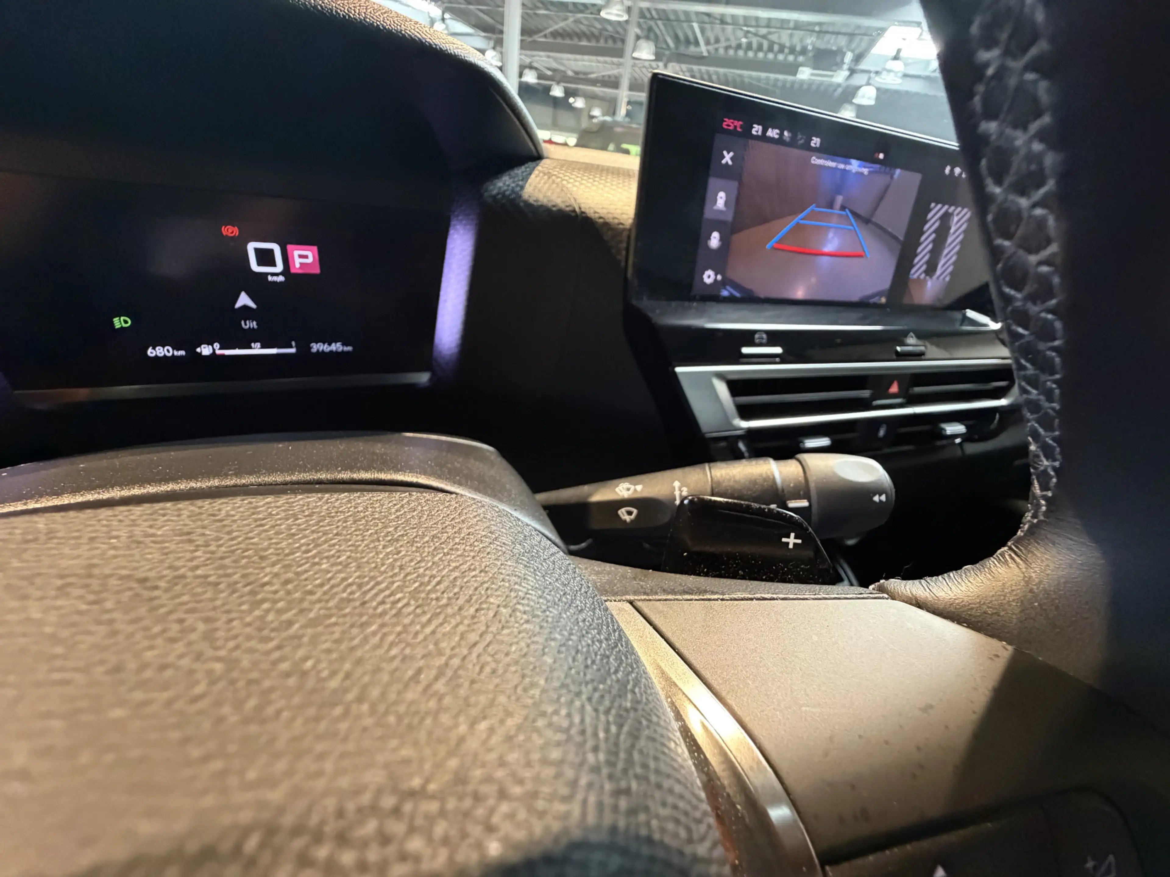 Citroen C4 X 1.2 Puretech Shine — photo 38