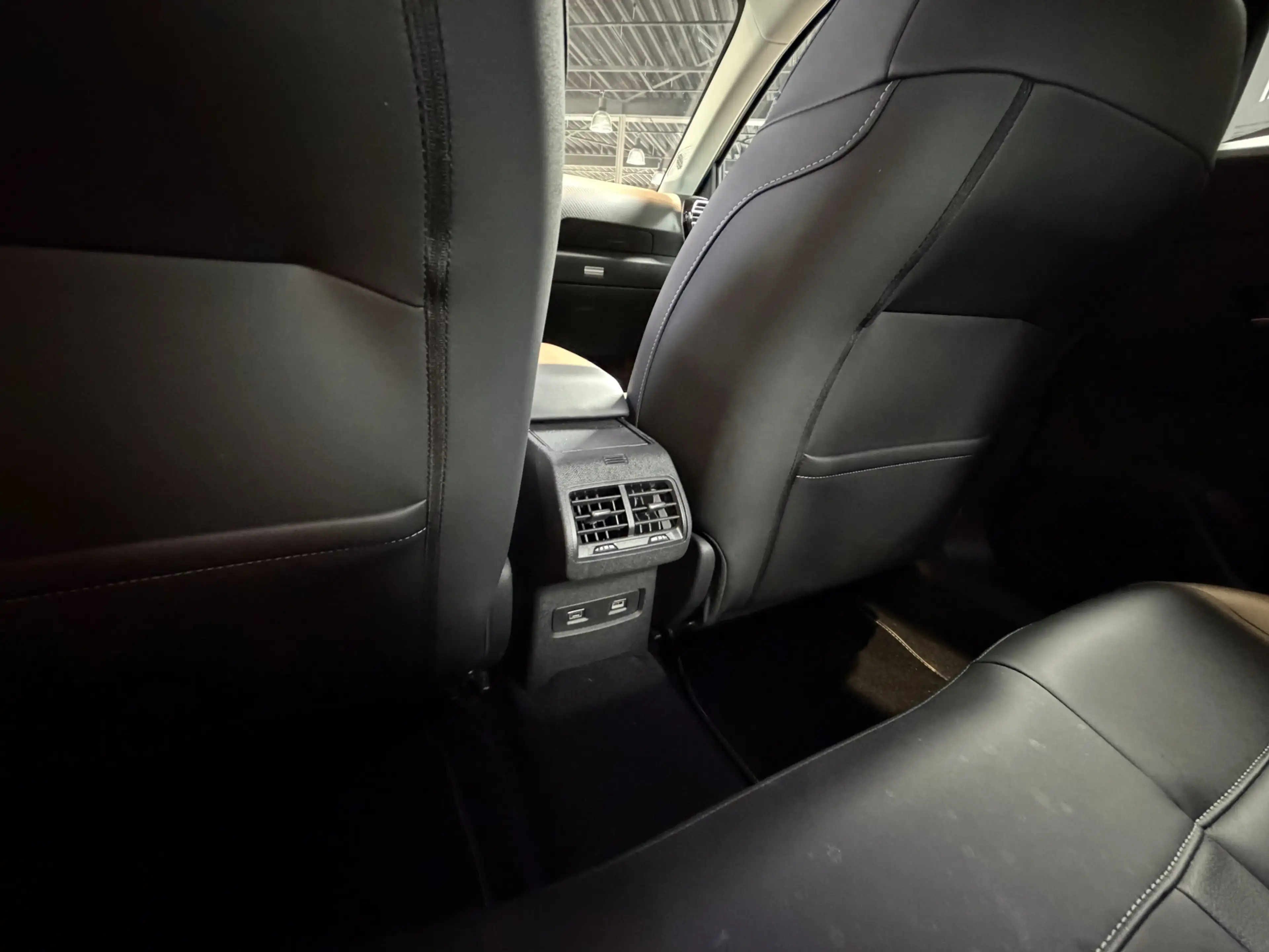 Citroen C4 X 1.2 Puretech Shine — photo 15