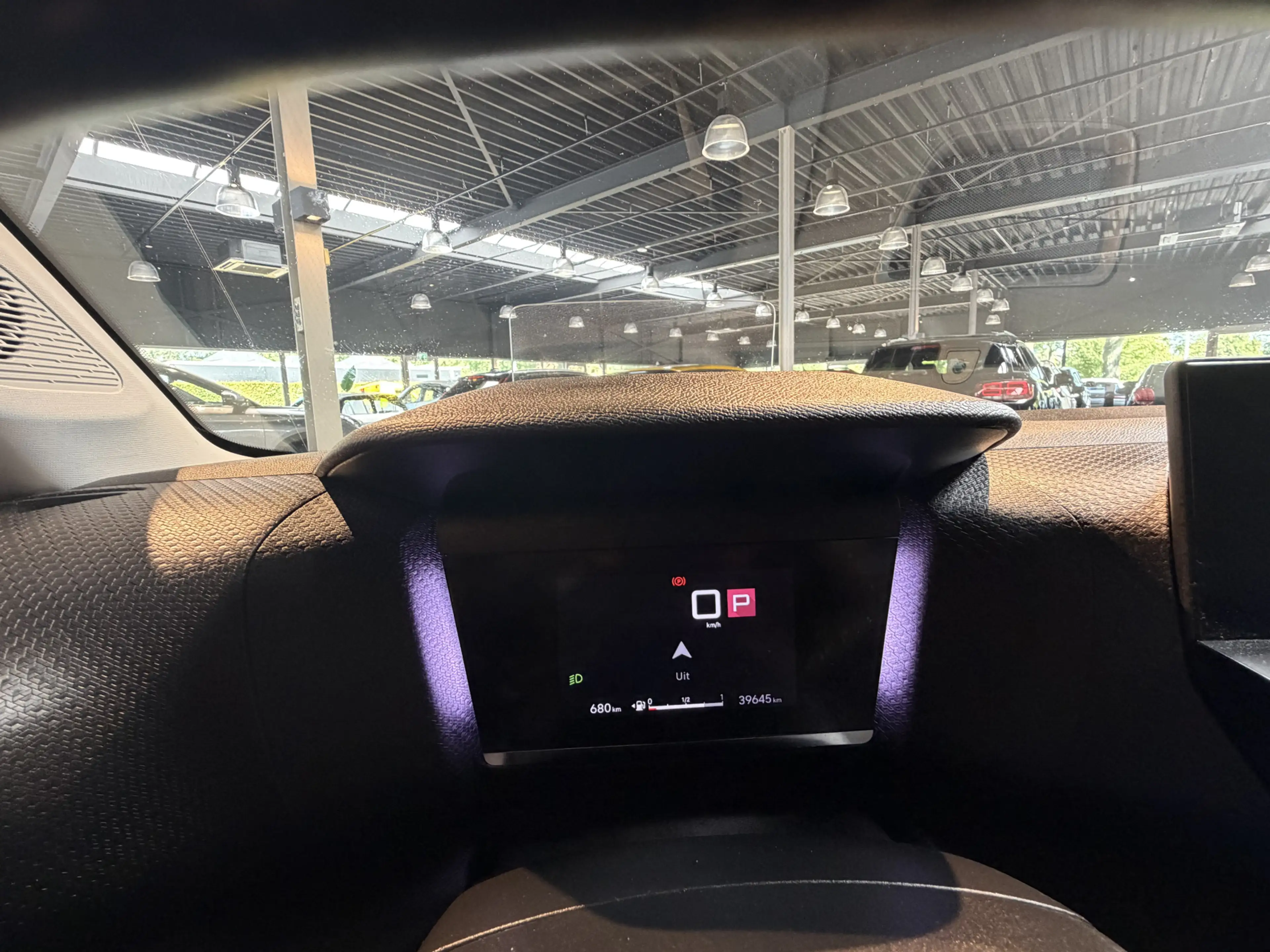 Citroen C4 X 1.2 Puretech Shine — photo 32