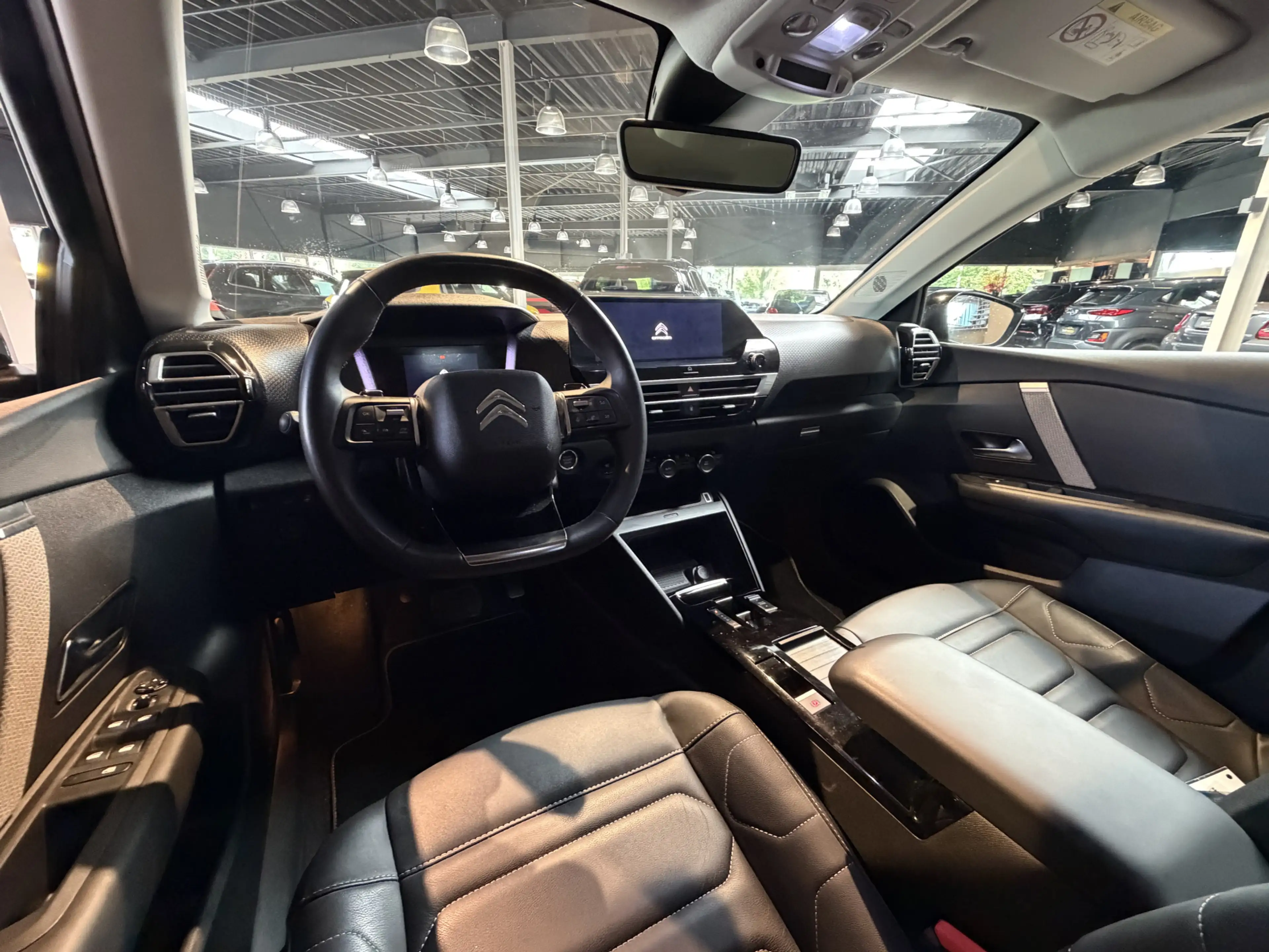Citroen C4 X 1.2 Puretech Shine — photo 19