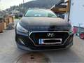 Hyundai i30 i30 CW 1,4 MPI Click Click Schwarz - thumbnail 1