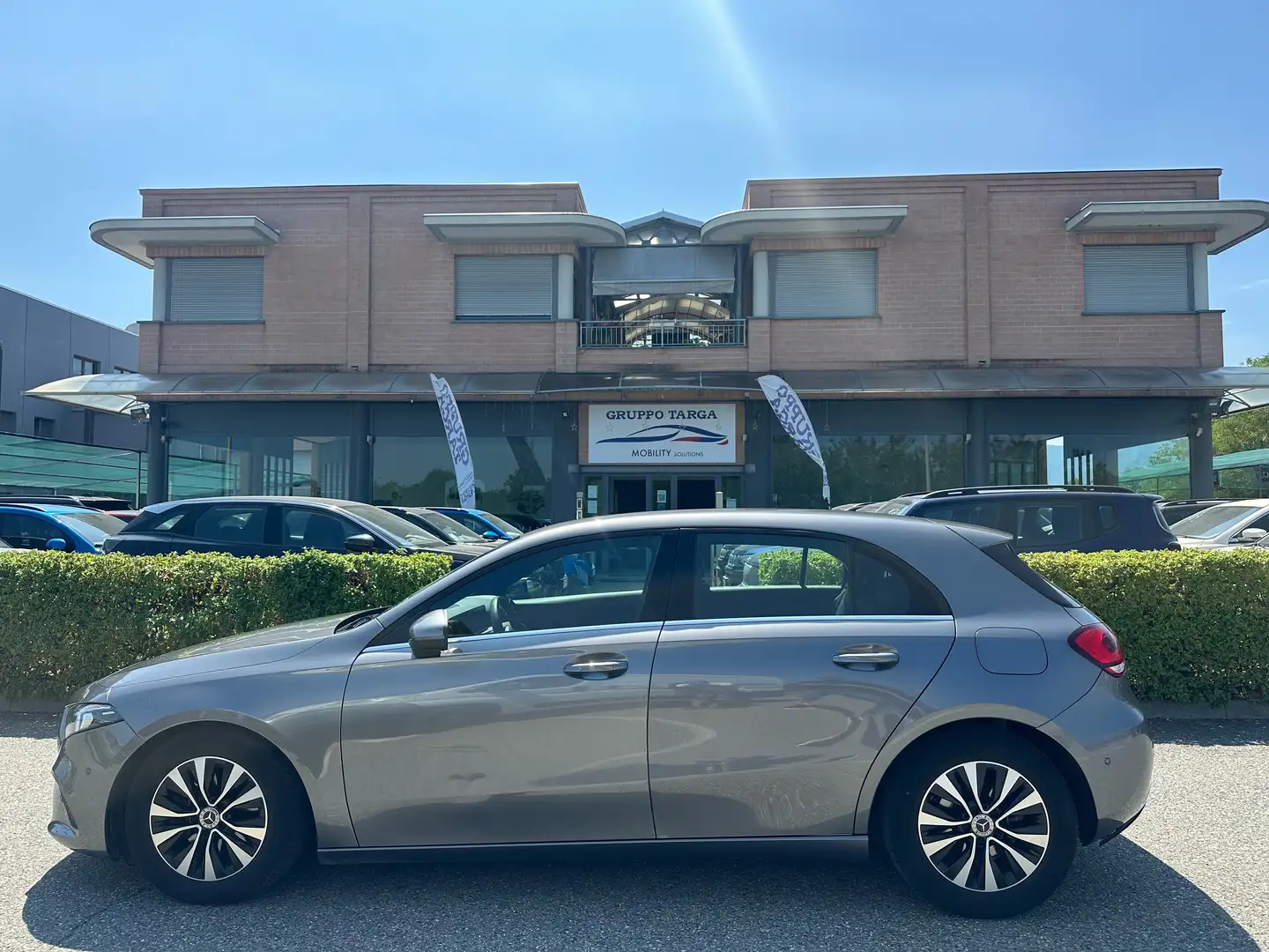 Mercedes-Benz A 180 Classe A - W177 2018 d Business Extra Gris - 1