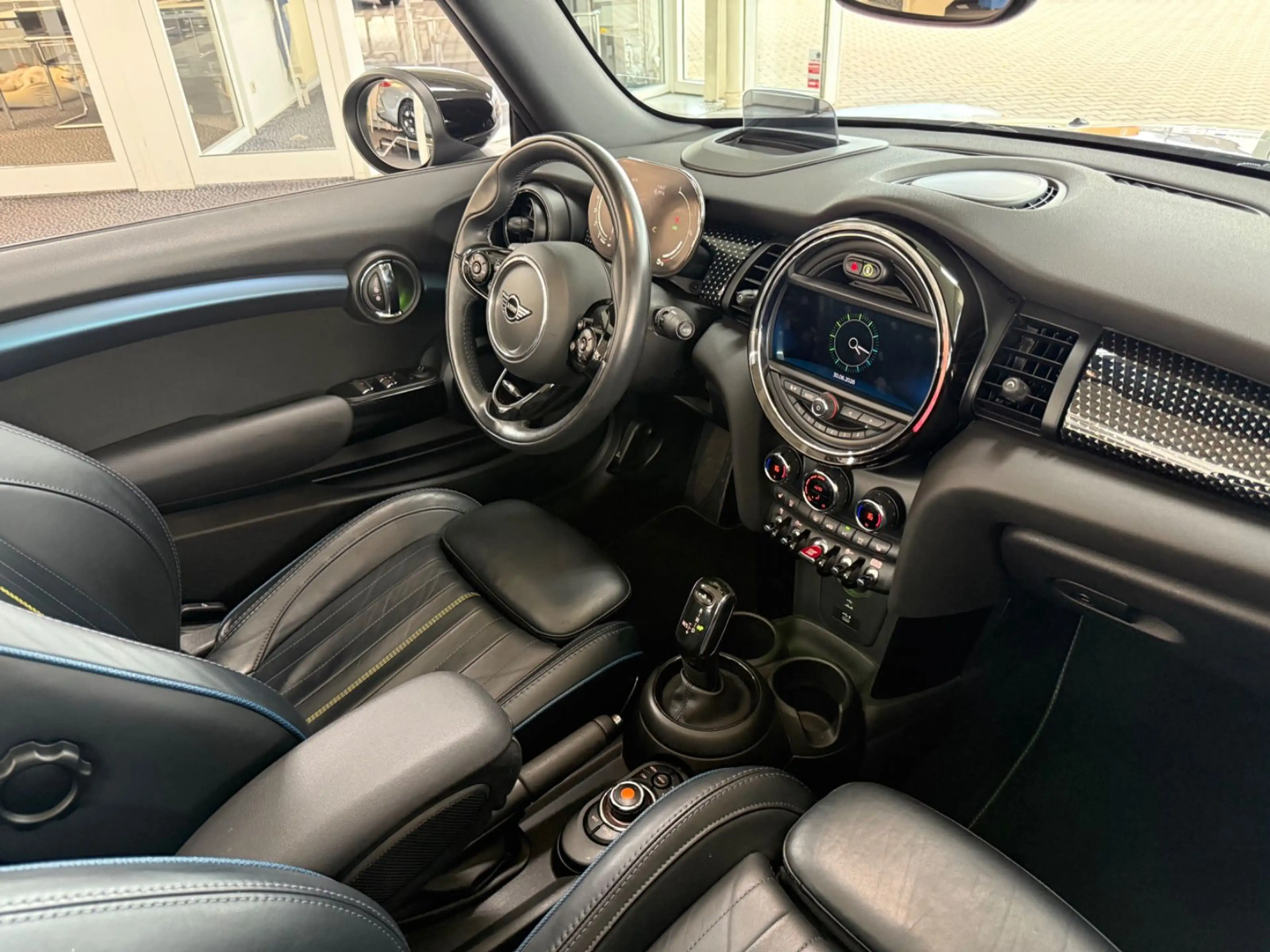 MINI Cooper Cabrio Sidewalk Trim AUT./LED/HUD/CAM — photo 11
