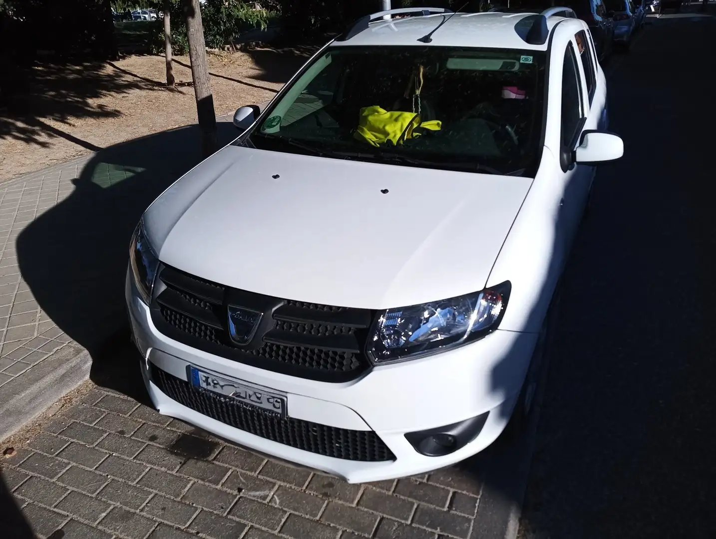 Dacia Logan MCV 0.9 TCE Laureate - 1