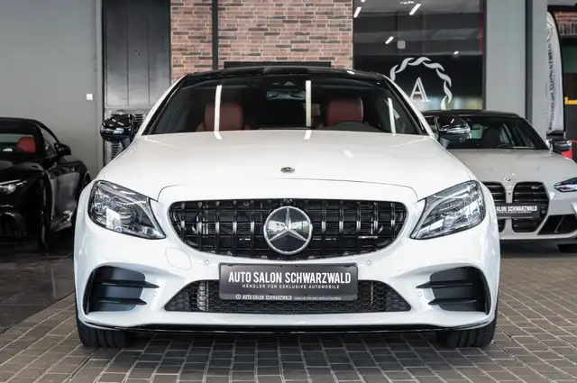 Mercedes-Benz C-Class view 5
