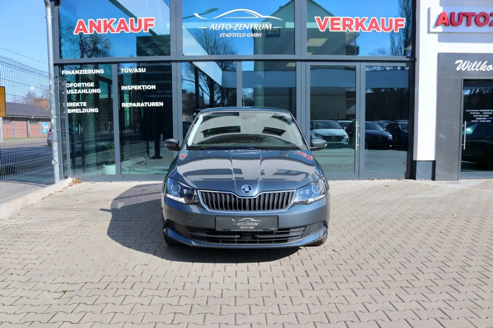 Skoda Fabia Ambition Automatik SHZ Tempomat MFL siva - 2