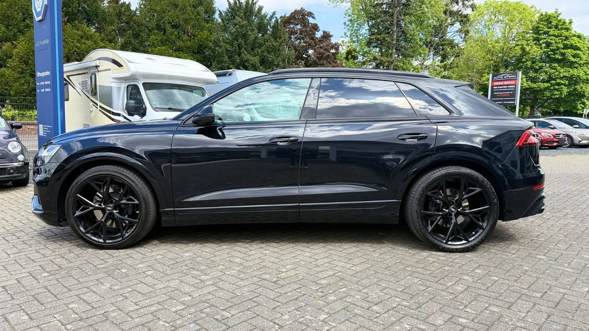 Audi SQ8 4.0 TDI Q MATRIX PANO HUD AHK CARBON 22" Noir - 2