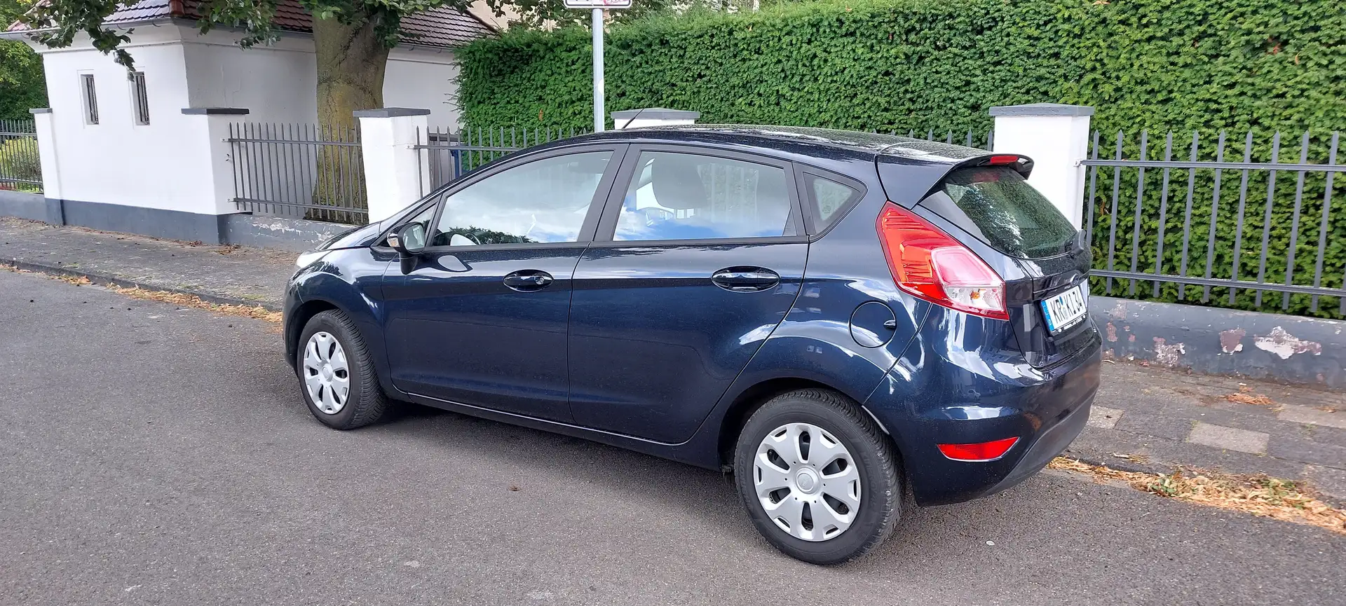 Ford Fiesta Trend mit Extras nur35.100 KM gelaufen TOP Zustand Blau - 1