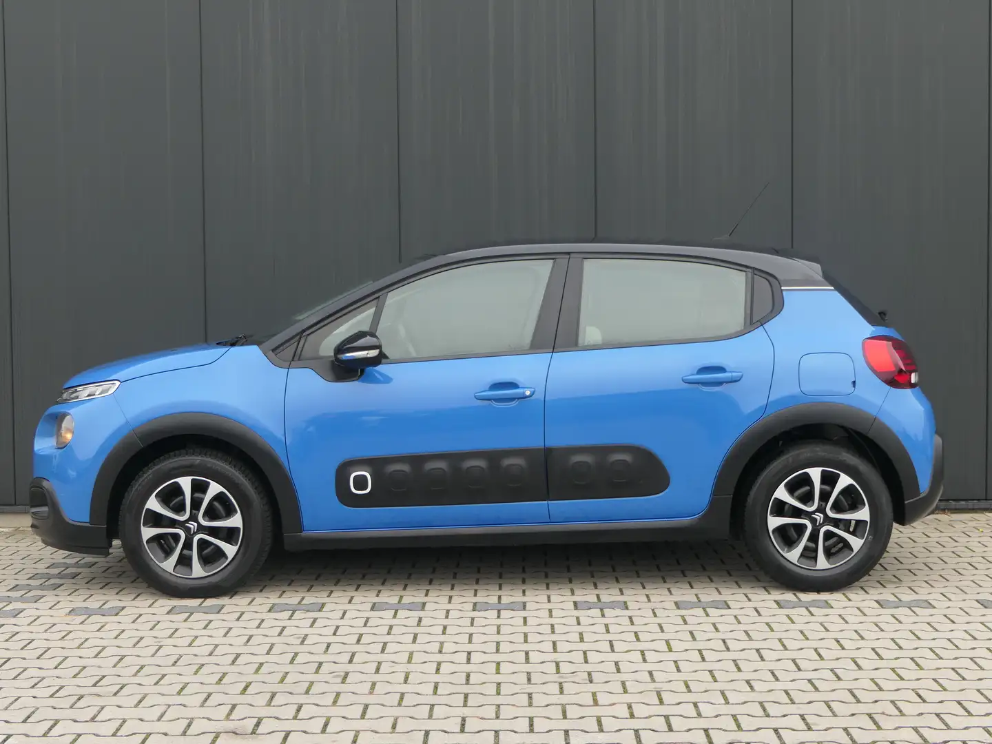 Citroen C3 1.2 PureTech Feel | Bluetooth | Parkeersensoren | Bleu - 2