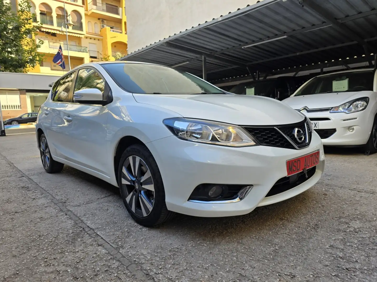 Nissan Pulsar 1.2 DIG-T N-Connecta Білий - 1
