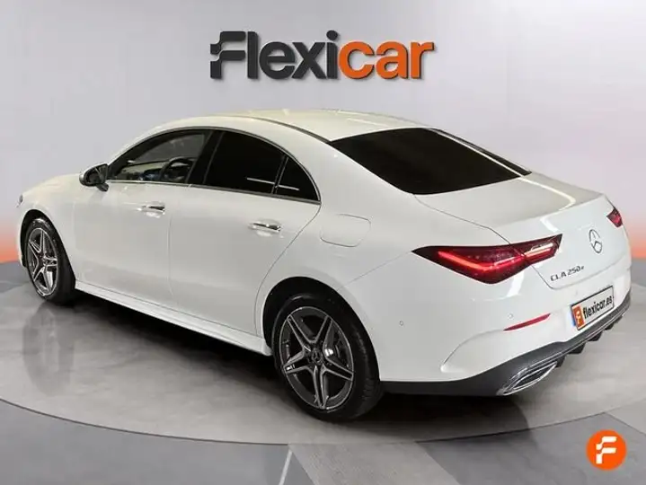 Mercedes-Benz CLA 2024, foto 7