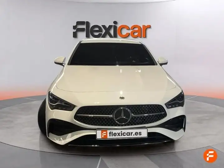 Mercedes-Benz CLA 2024, foto 12