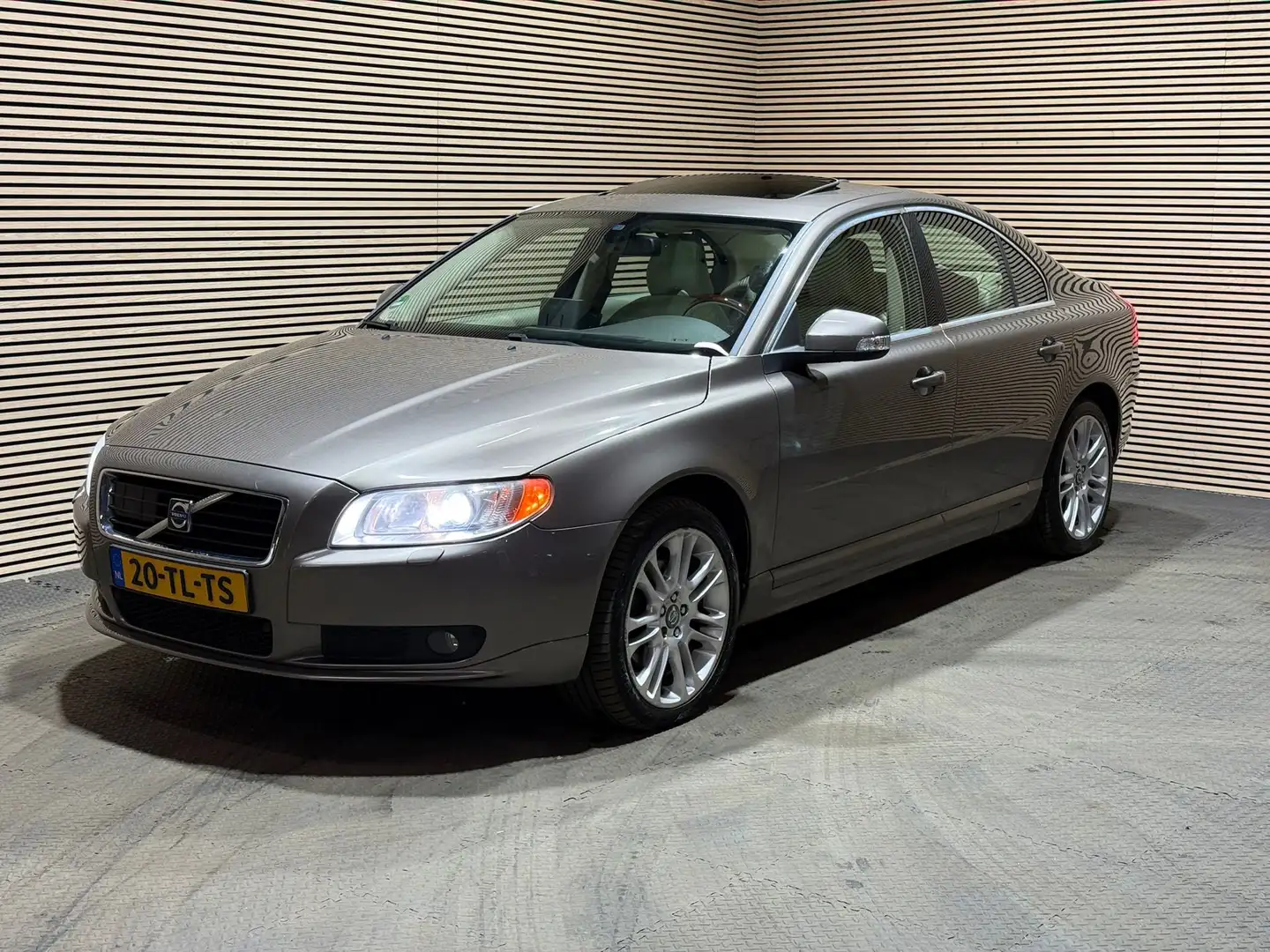 Volvo S80 3.2 Summum | LPG | Automaat | Trekhaak | Dakje Gris - 1