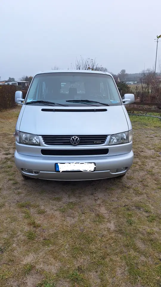Volkswagen T4 2.5 TDI Caravelle LR Camper, TÜV neu (09/2028), Motor 390.000km, foto 5