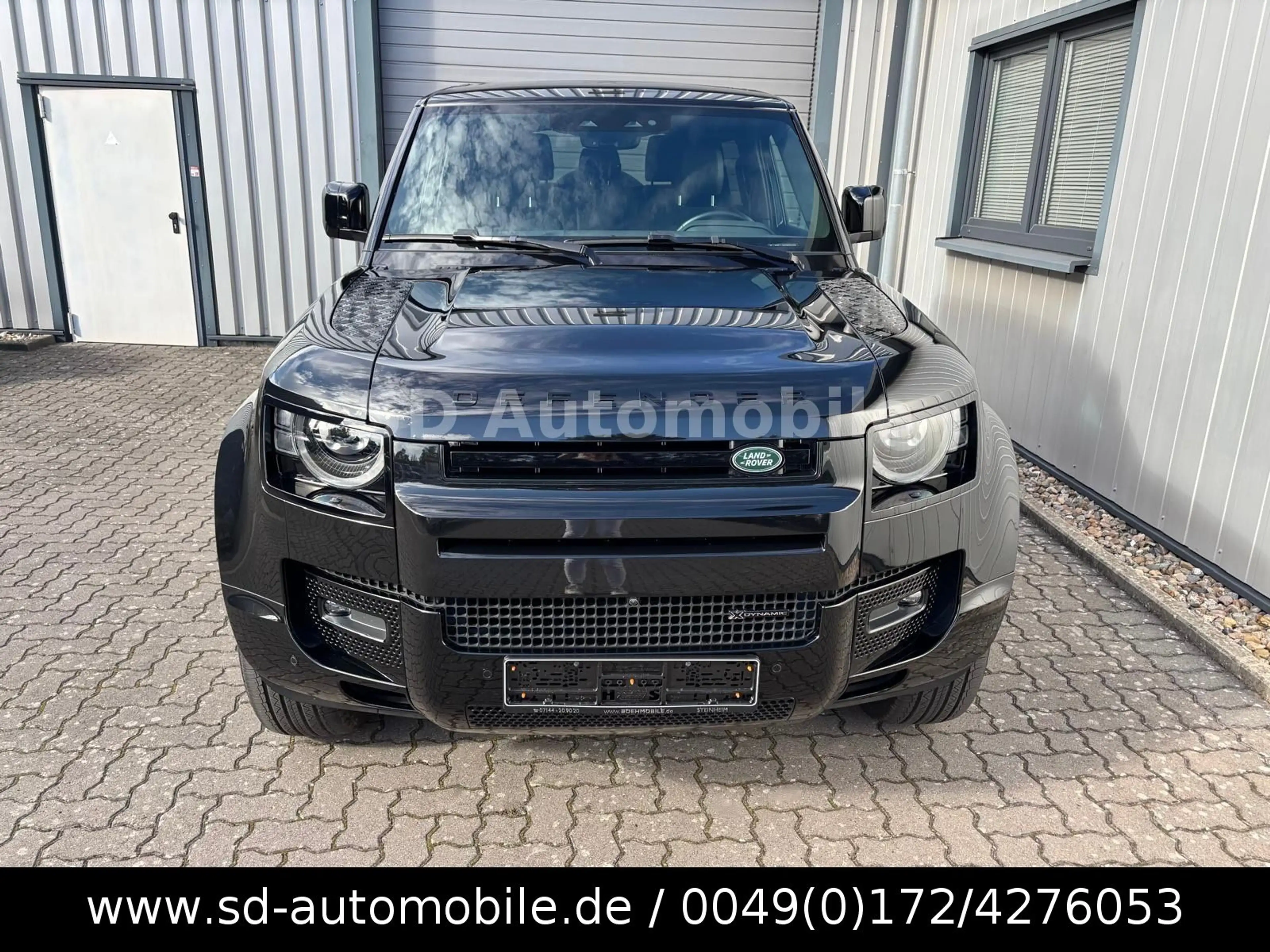 Land Rover Defender 90 X-Dynamic D250 3,0d SE BLACK-DESIGN — photo 6
