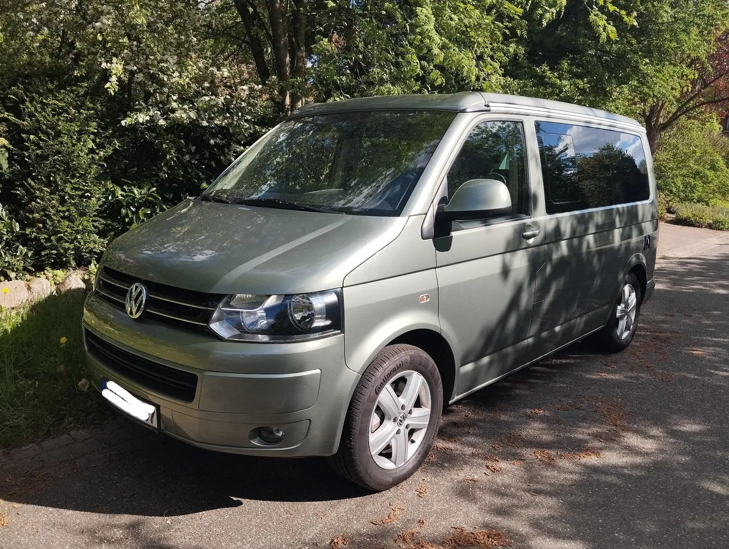 Volkswagen T5 California Comfortline Wohnmobil Grün - 1