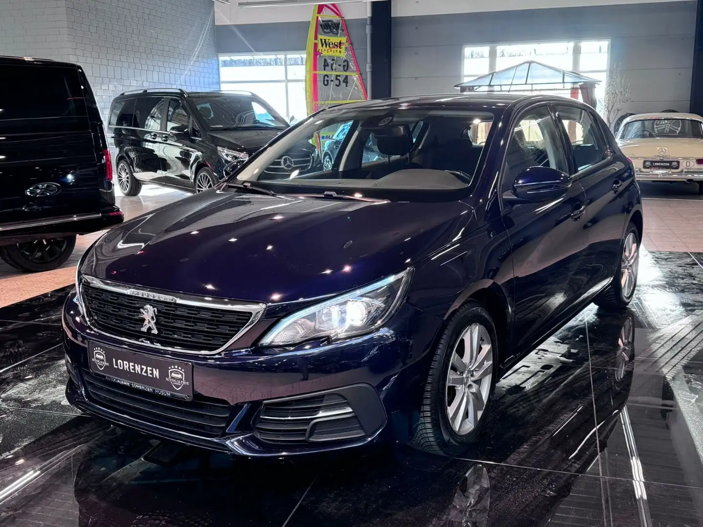 Peugeot 308 PureTech 130 Active PDC Apple Navi LED Sihzg Blau - 1