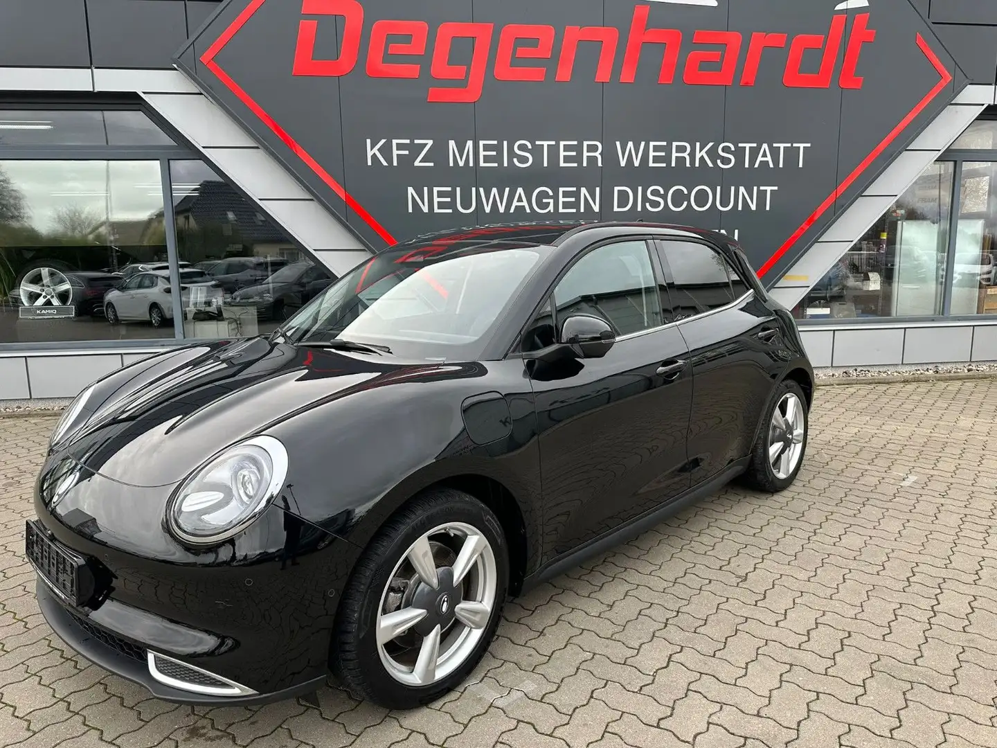 Ora Funky Cat 126KW 400 Pro+ Schwarz - 1