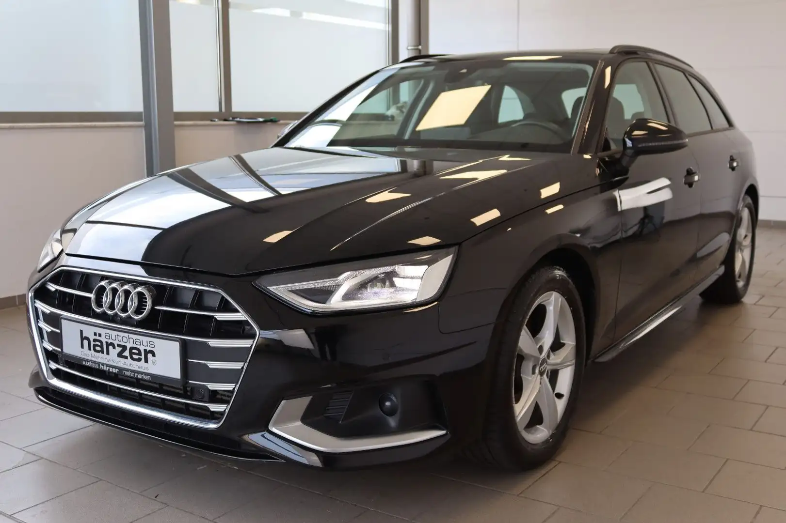 Audi A4 Av. 40 TFSI advanced S-Tr. *PANO*HeadUp*360° Negro - 2