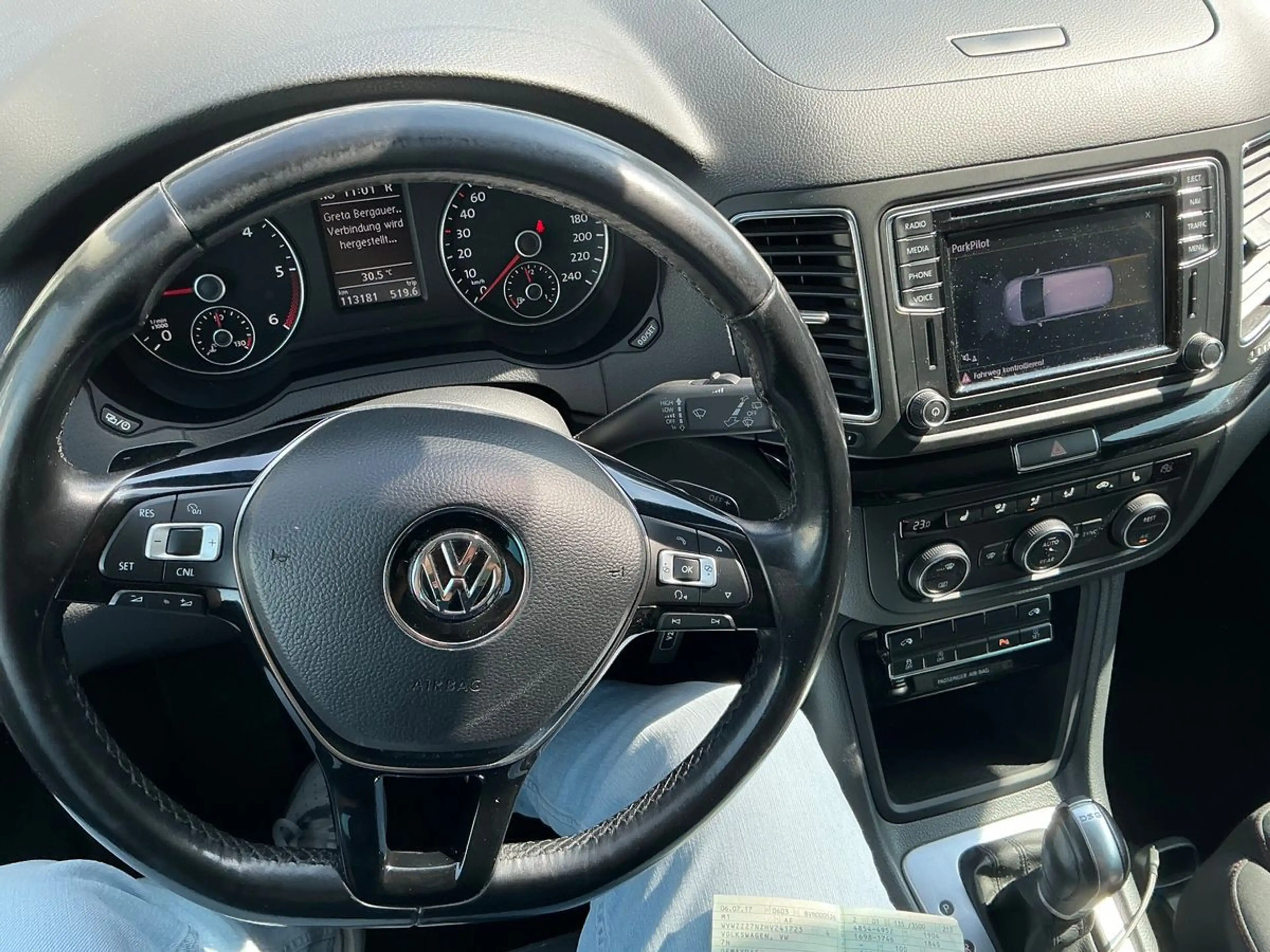Volkswagen Sharan 2.0TDI DSG Sound *7-SITZE*AHK*NAVI*CARPLAY* — photo 9
