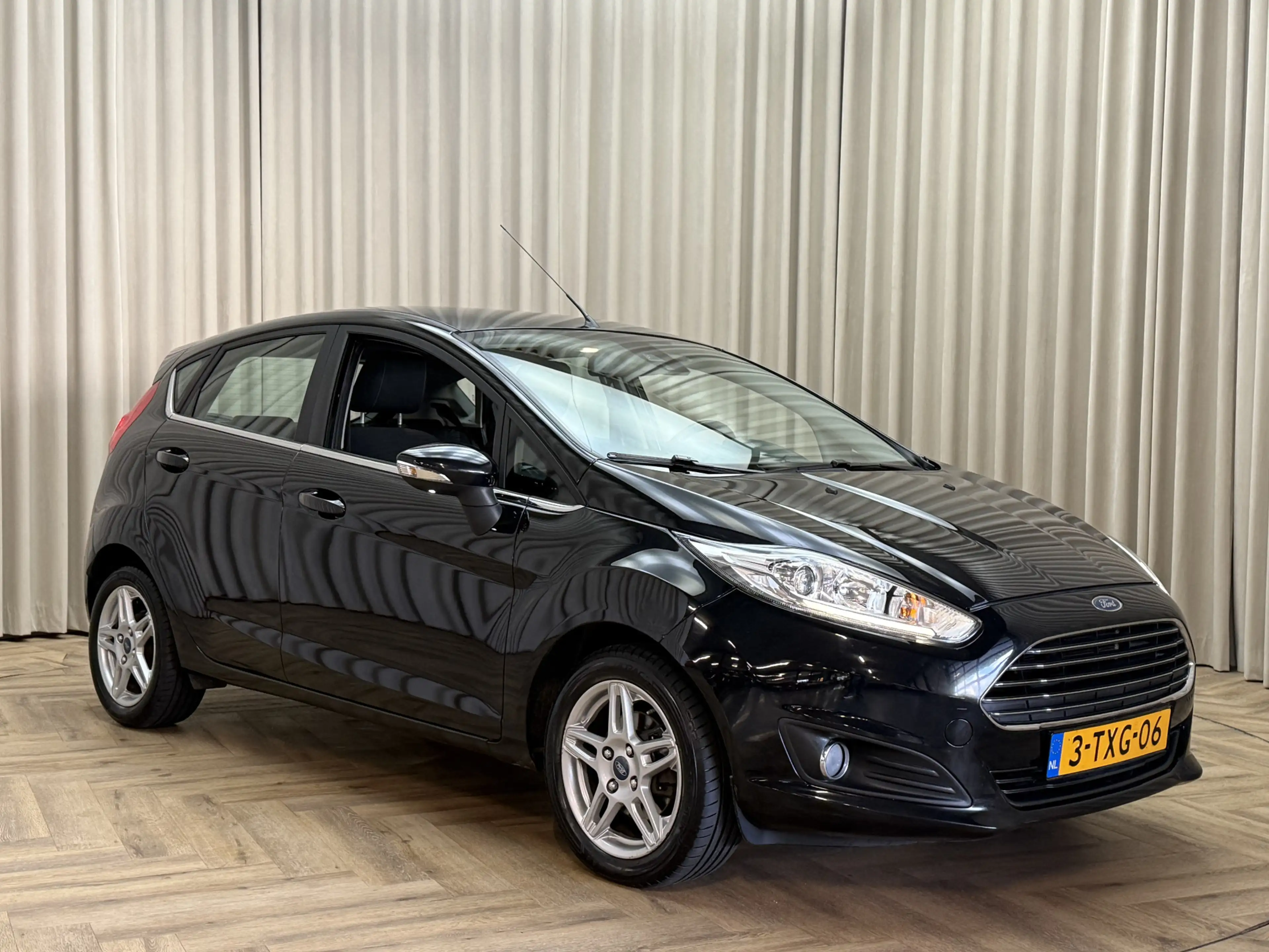 Ford Fiesta 1.0 EcoBoost Titanium Org.NL! / Cruise Control / E — photo 17