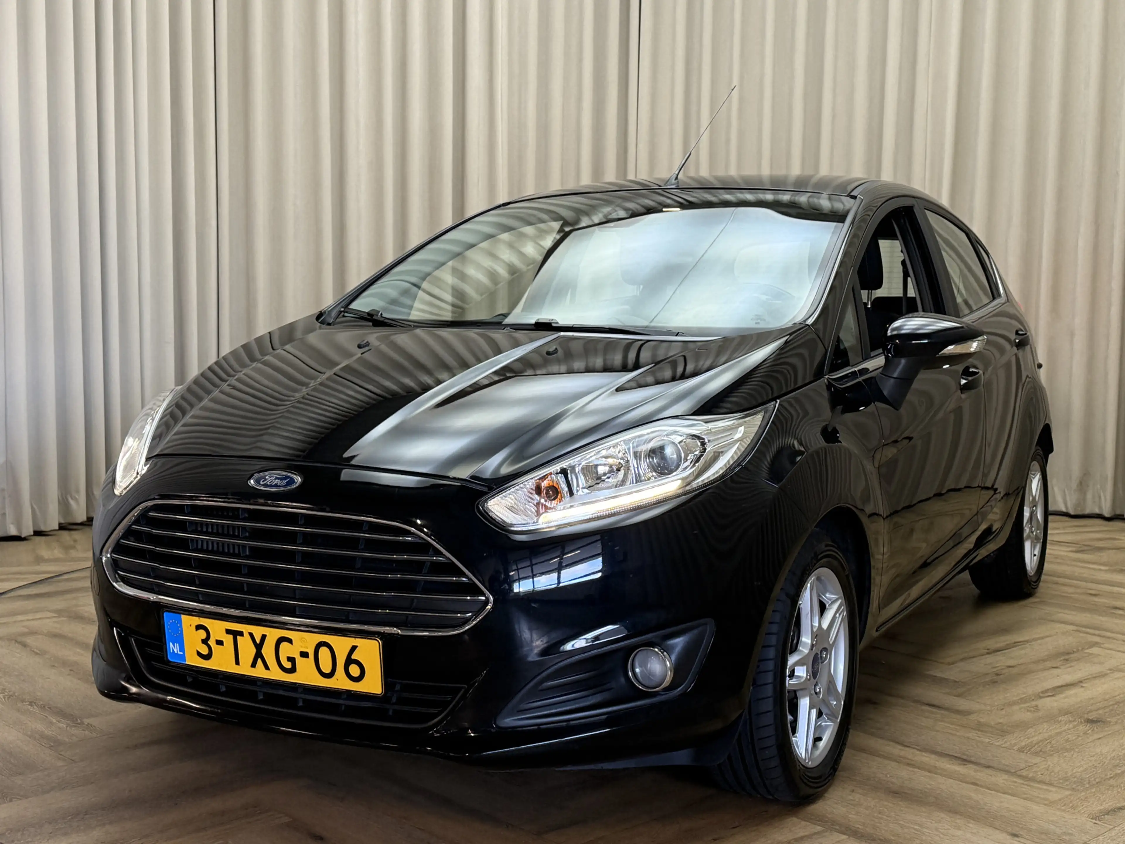Ford Fiesta 1.0 EcoBoost Titanium Org.NL! / Cruise Control / E — photo 34