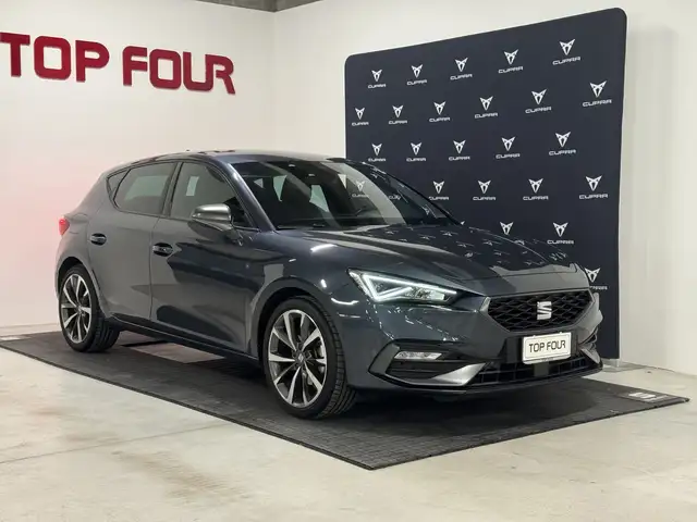 SEAT Leon Leon 1.5 eTSI 150 CV DSG FR