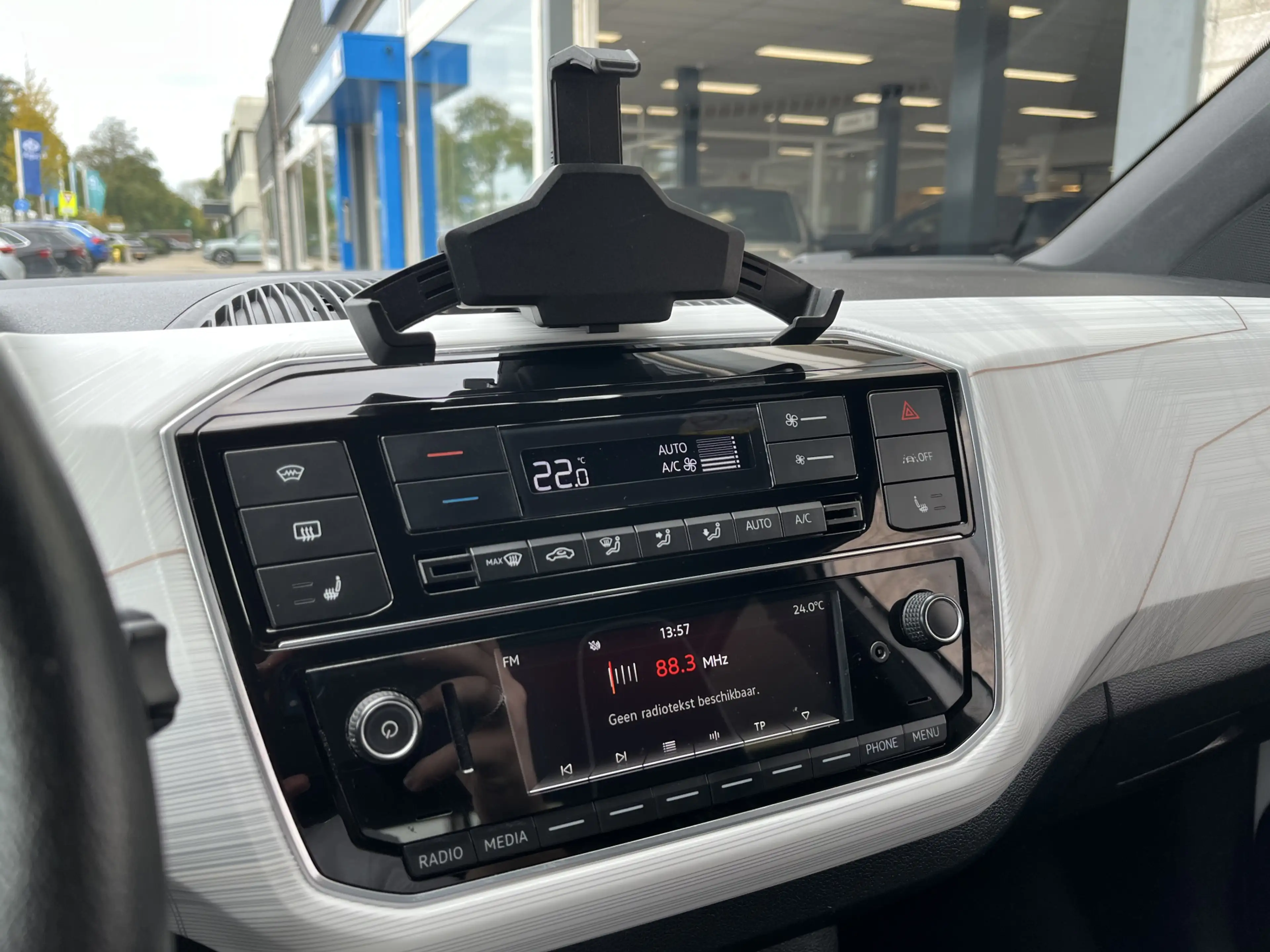 SEAT Mii Electric electric Plus / SOH 94%/ AUTOMAAT/ STOELV — photo 12