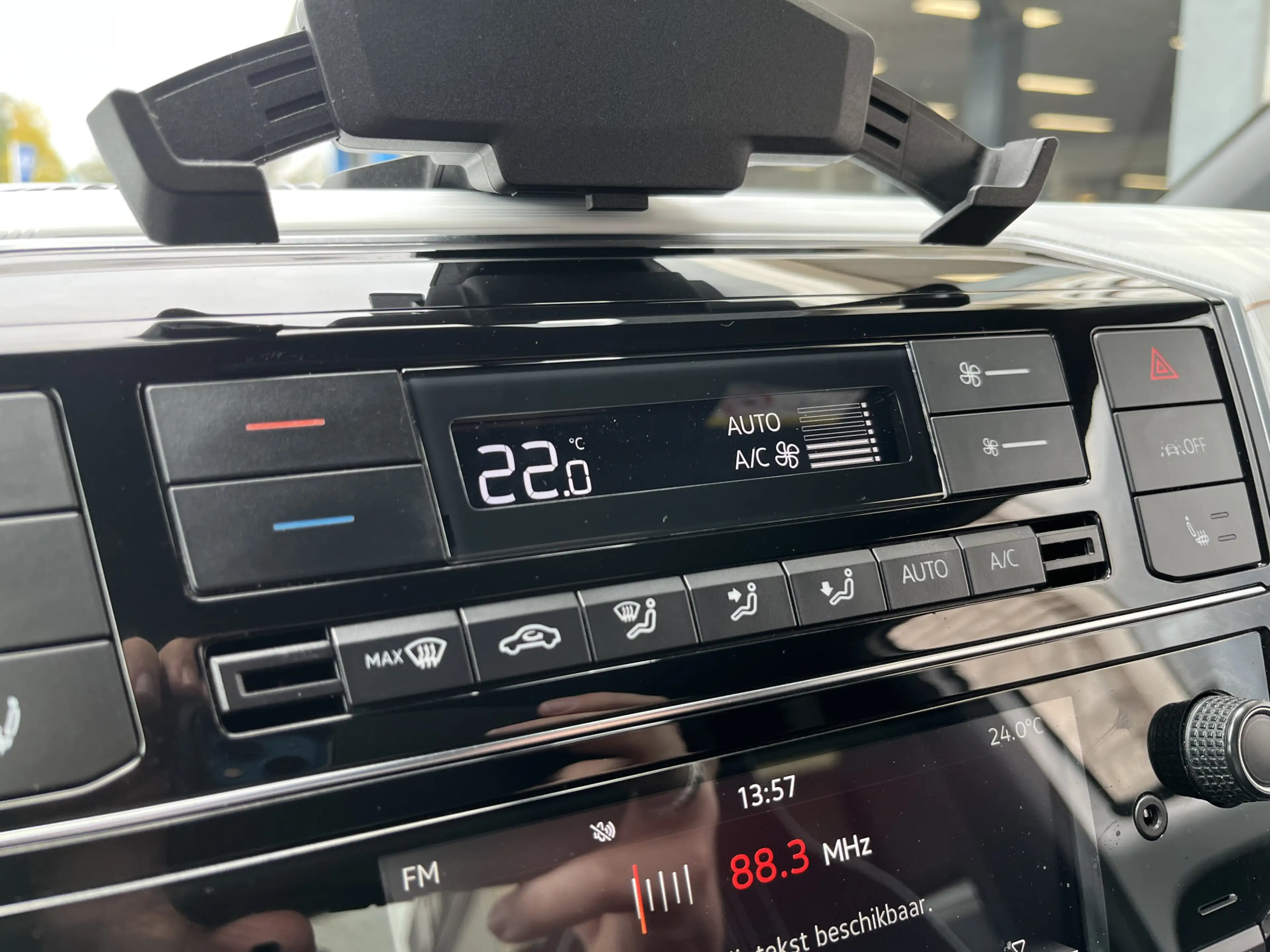 SEAT Mii Electric electric Plus / SOH 94%/ AUTOMAAT/ STOELV — photo 14