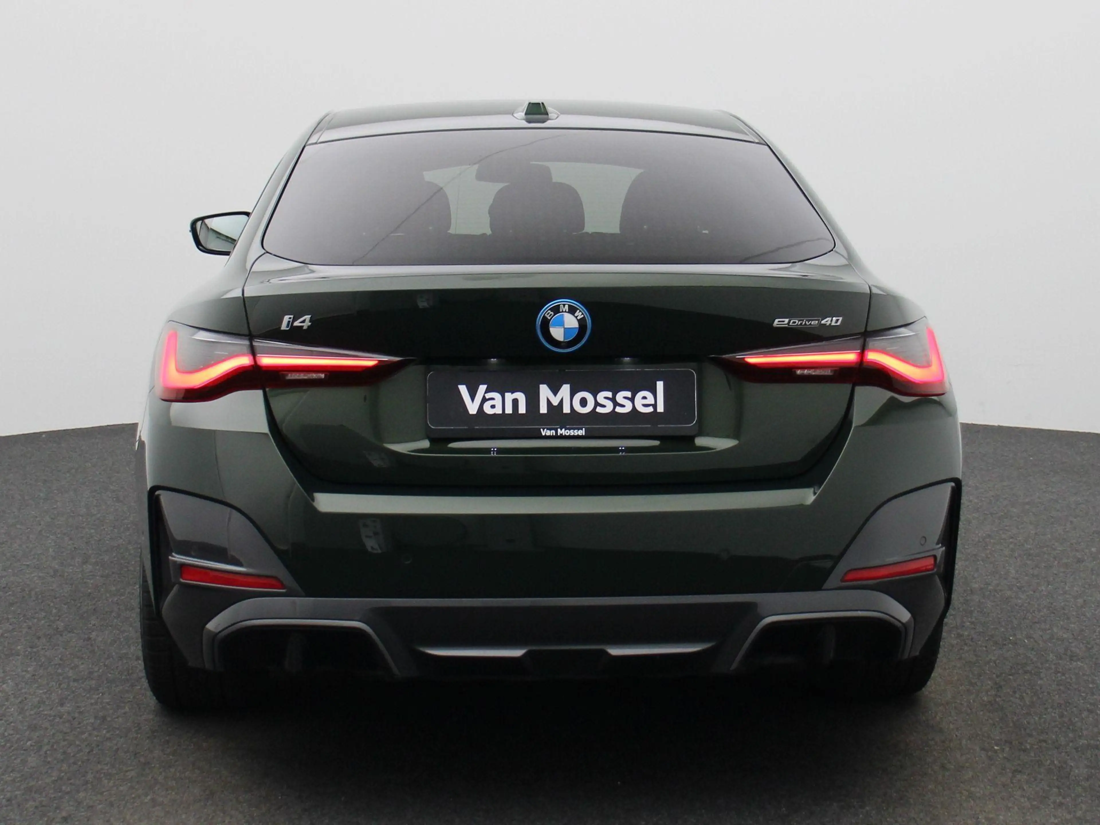 BMW i4 eDrive40 M Sport | LEDER | H&K Sound | Mem. Seats — photo 5