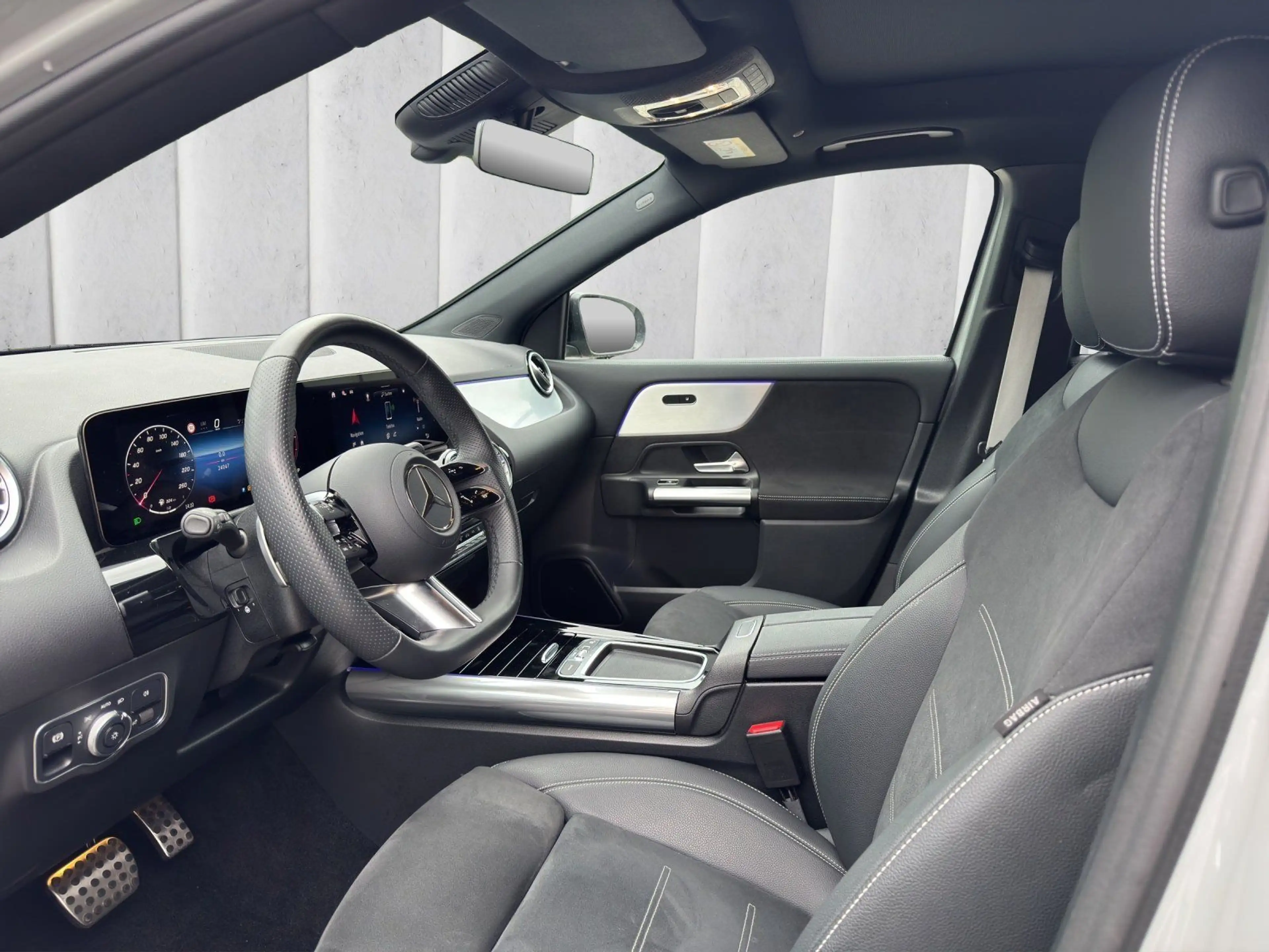 Mercedes-Benz GLA 220 d 4M AMG Night Pano 360° AHK Sthz Totw. — photo 9
