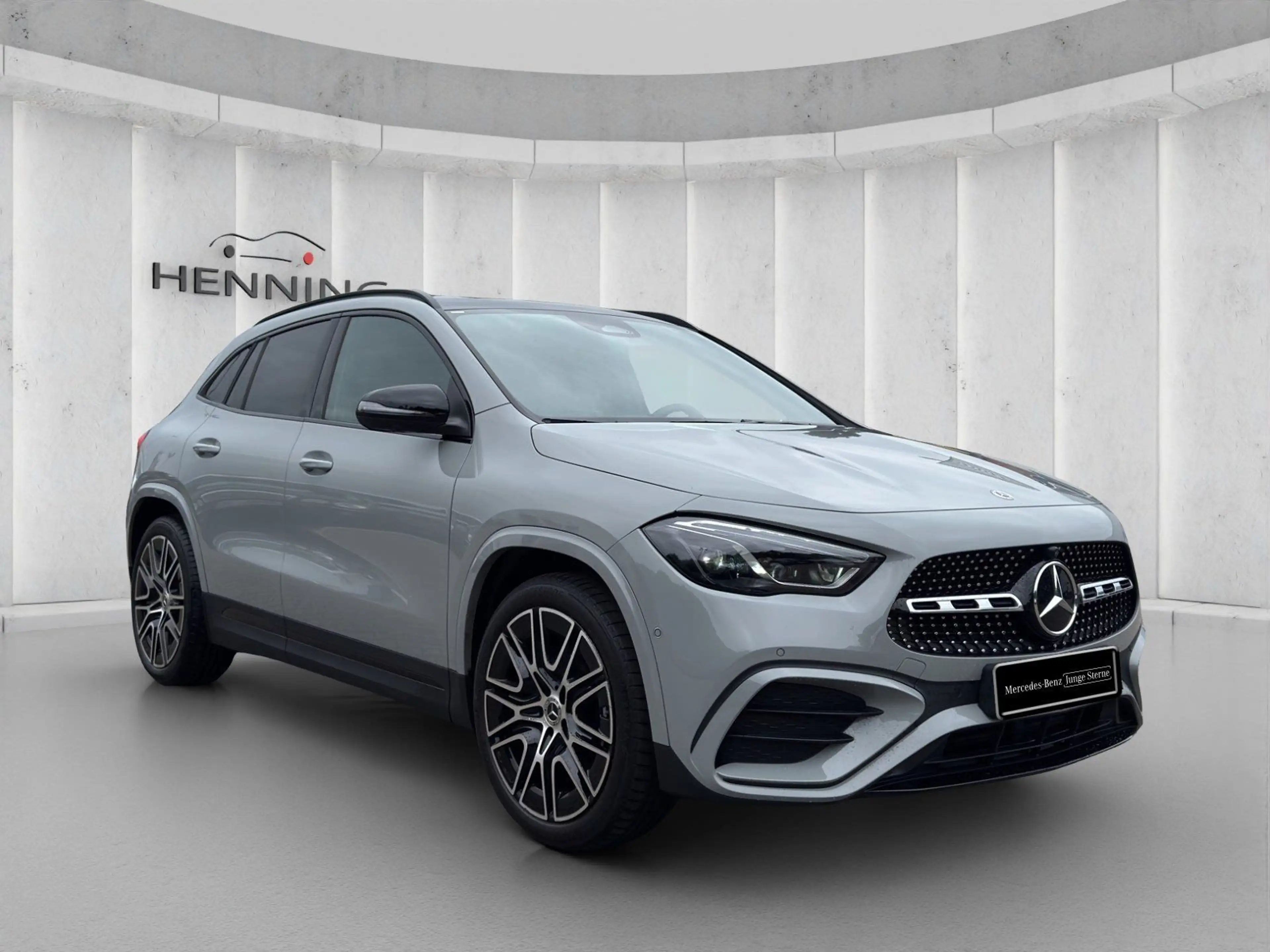 Mercedes-Benz GLA 220 d 4M AMG Night Pano 360° AHK Sthz Totw. — photo 7