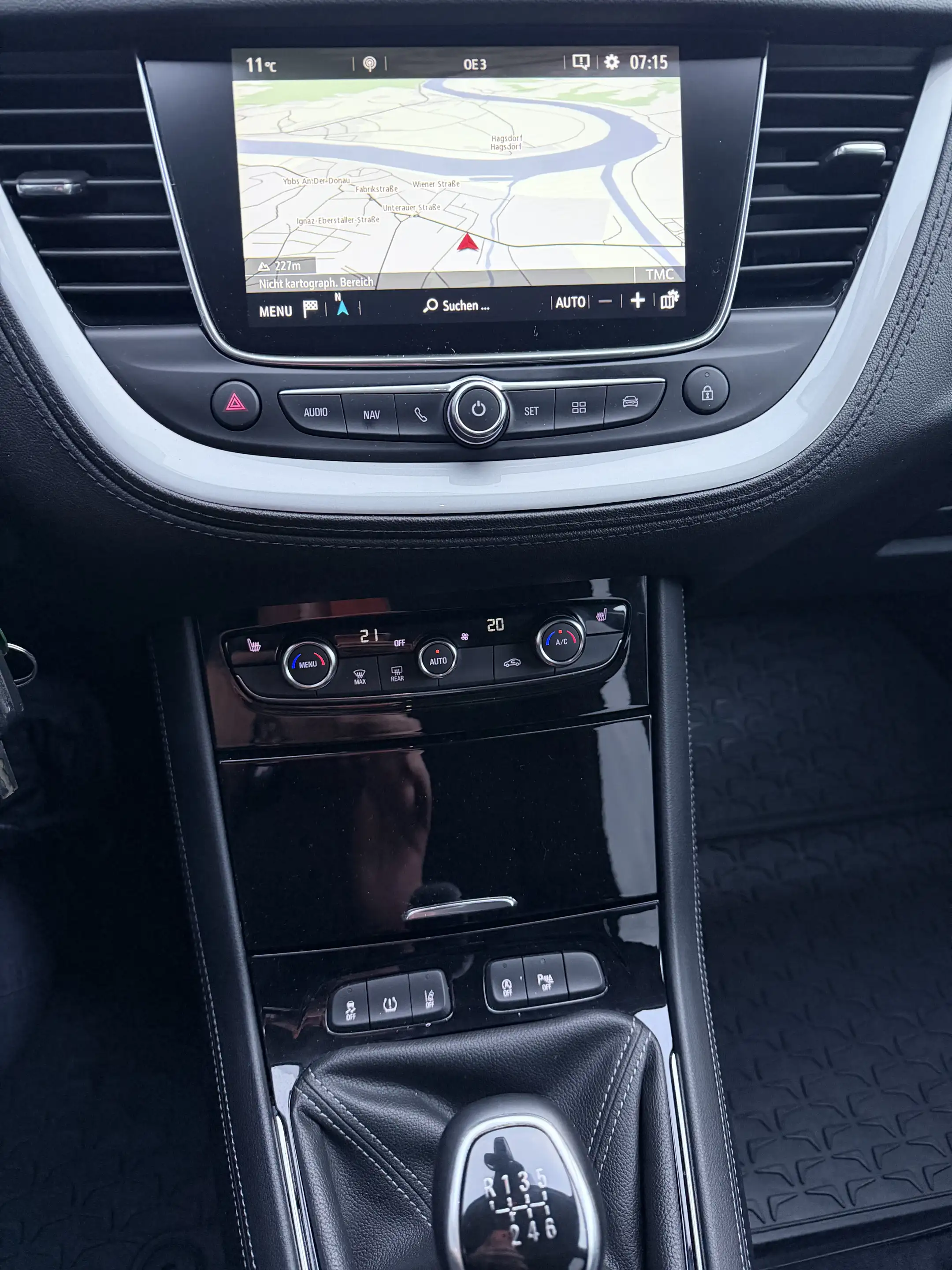 Opel Grandland X Blue Injection 120 — photo 12