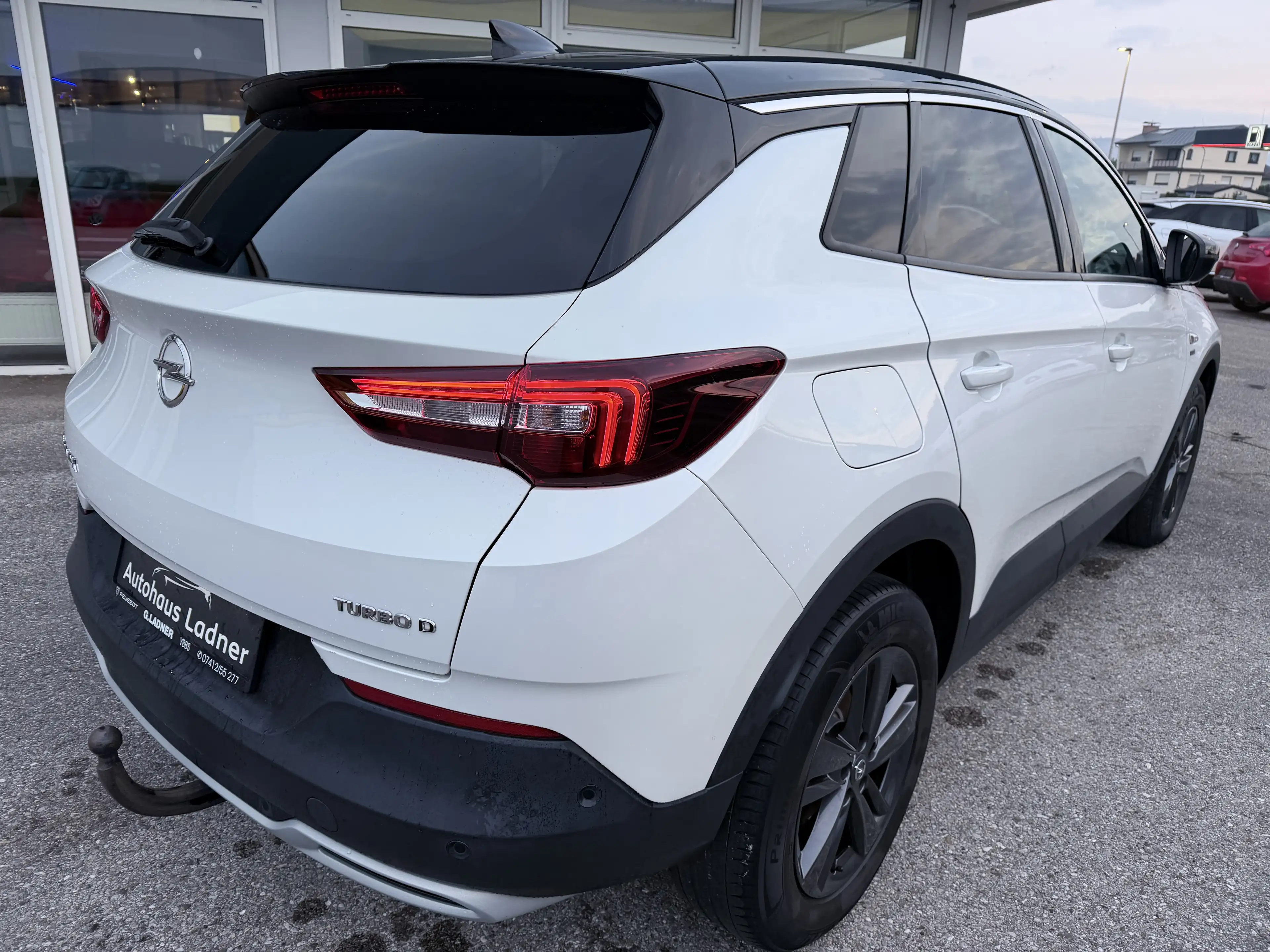 Opel Grandland X Blue Injection 120 — photo 5