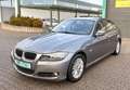 BMW 320 d E90 NAVI SHZ PDC KLIMA Grijs - thumbnail 1