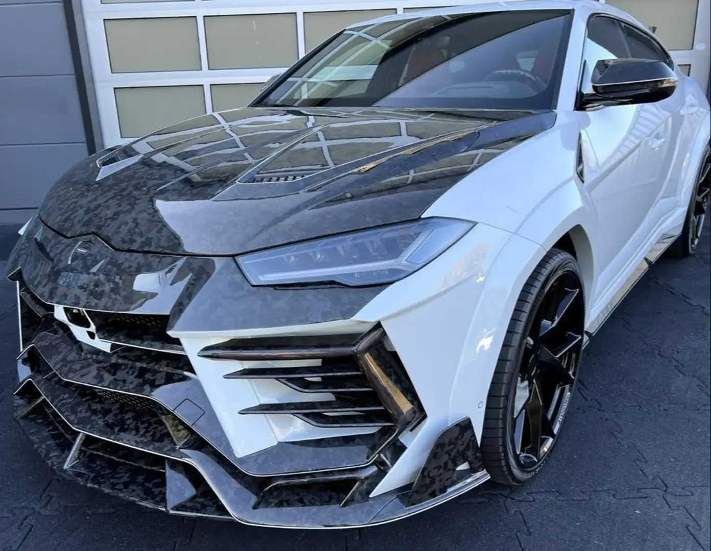 Lamborghini Urus S Bílá - 1