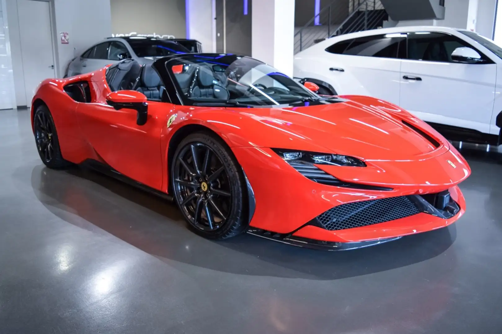 Ferrari SF90 Spider Rojo - 1