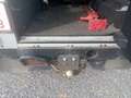 Land Rover Defender 2.2 Turbo - D SE DPF Zilver - thumbnail 3