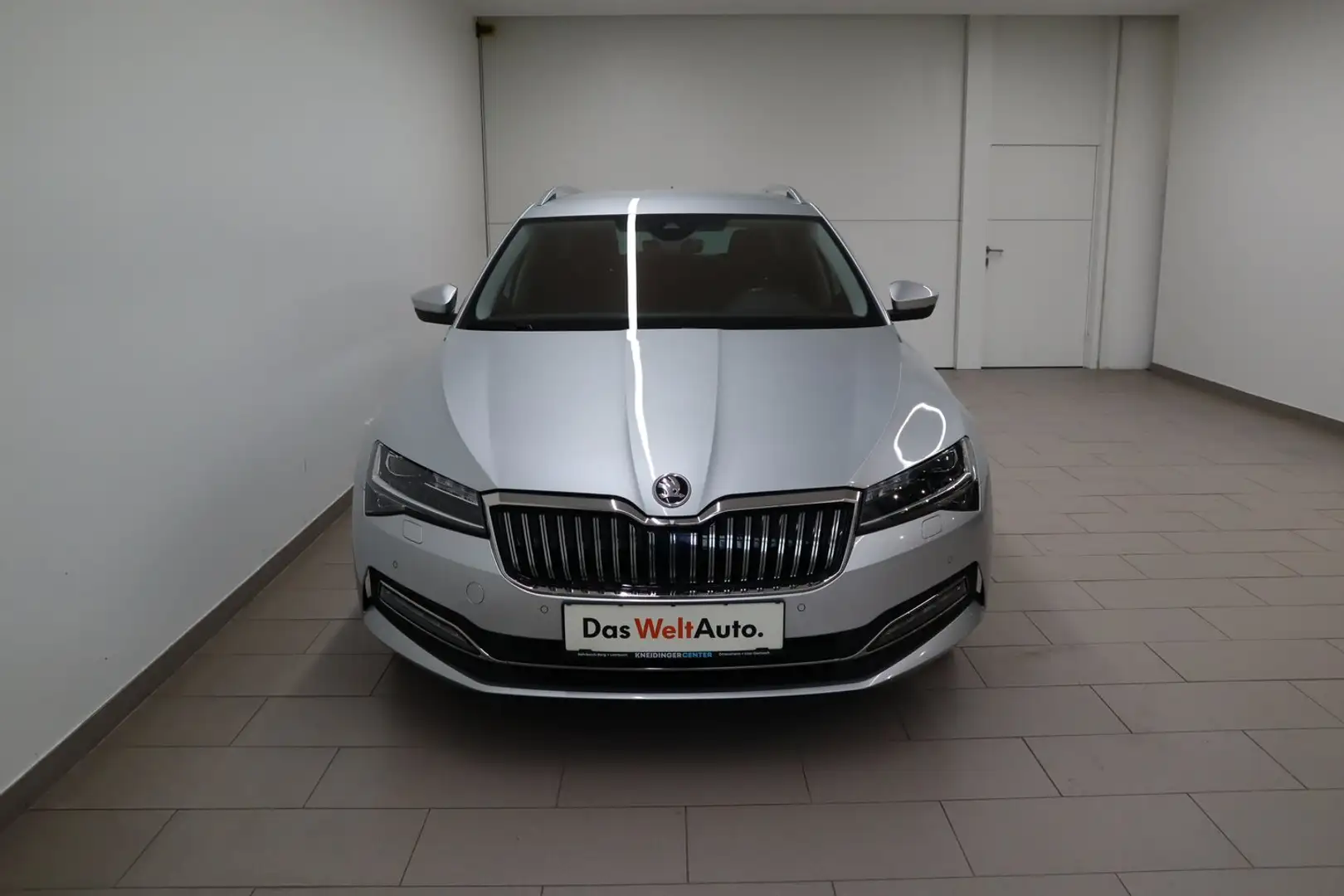 Skoda Superb Style TDI DSG Silber - 2