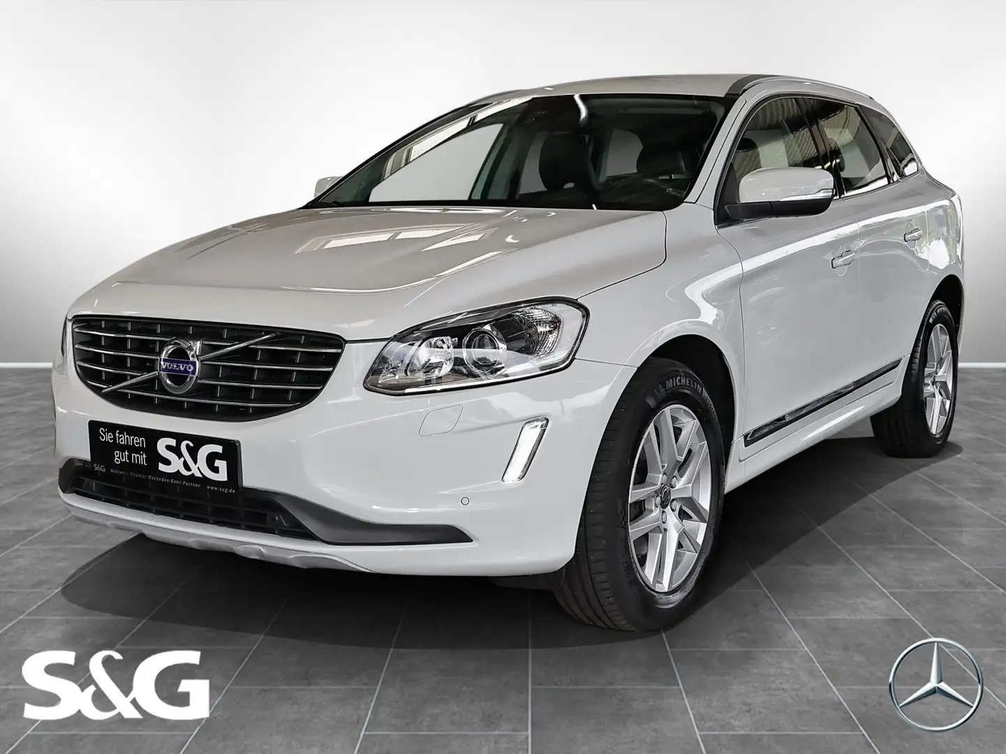 Volvo XC60 Summum MEMORY+PDC+BI XENON+NAVIGATION+18" Blanco - 1